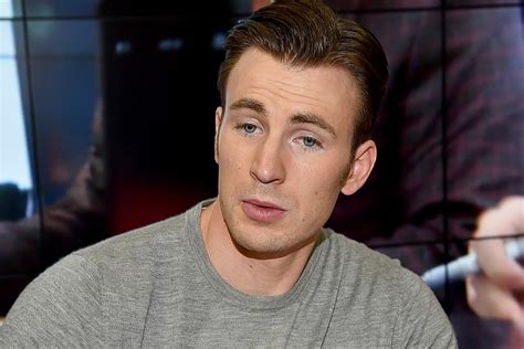 chris evans naked pictures|Chris Evans addresses nude photo leak in first interview since。